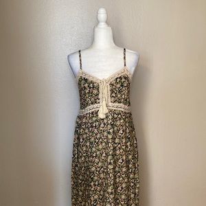 ❌SOLD❌ ✨NWOT 1. State Floral Maxi Dress. Size Medium.
